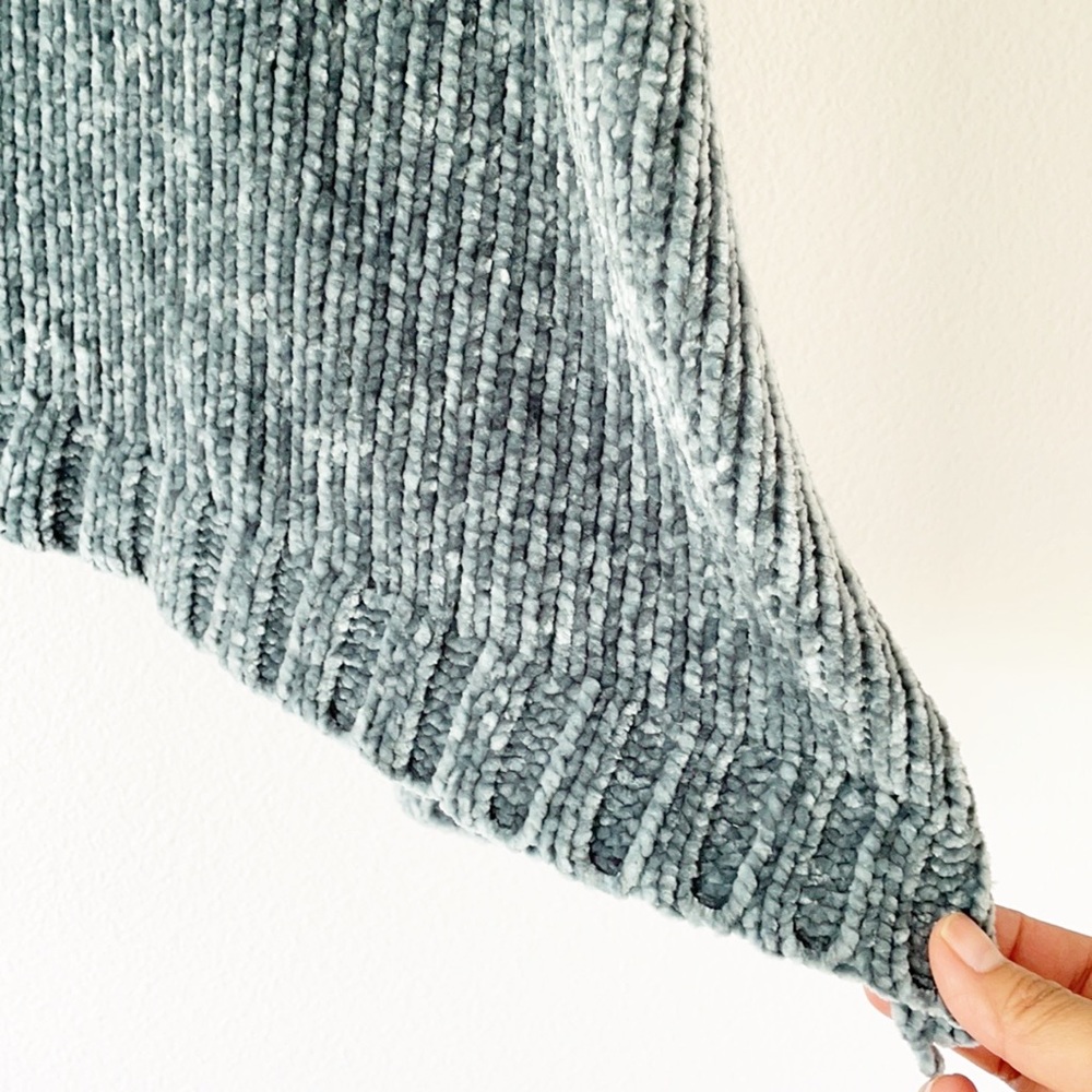 Sfera Sweater - image 6